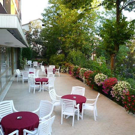 Albergo Ariston Tabiano Terme ภายนอก รูปภาพ