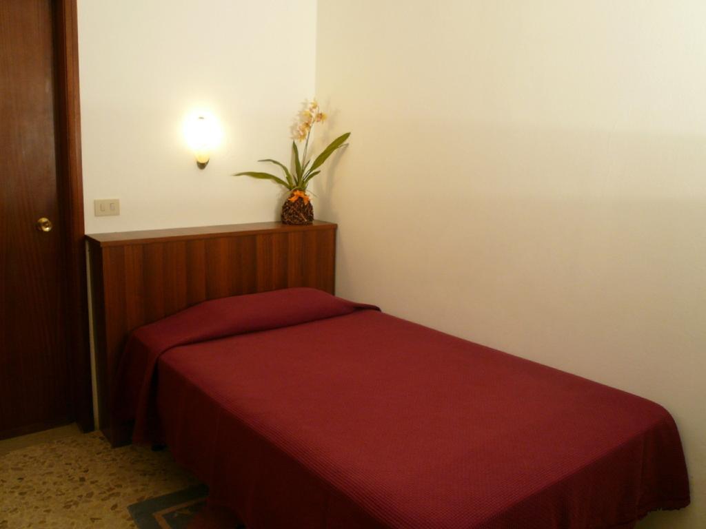 Albergo Ariston Tabiano Terme ห้อง รูปภาพ