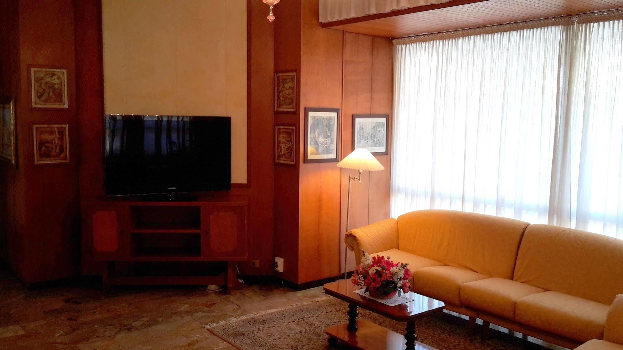 Albergo Ariston Tabiano Terme ภายนอก รูปภาพ