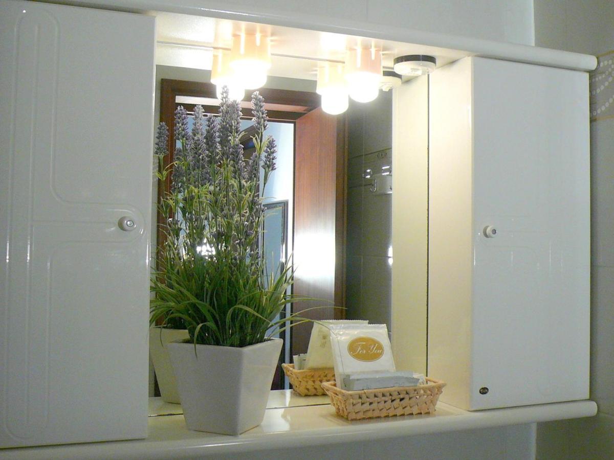 Albergo Ariston Tabiano Terme ภายนอก รูปภาพ